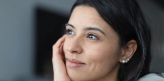 Psychic Versus Intuitive Psychic Versus Intuitive